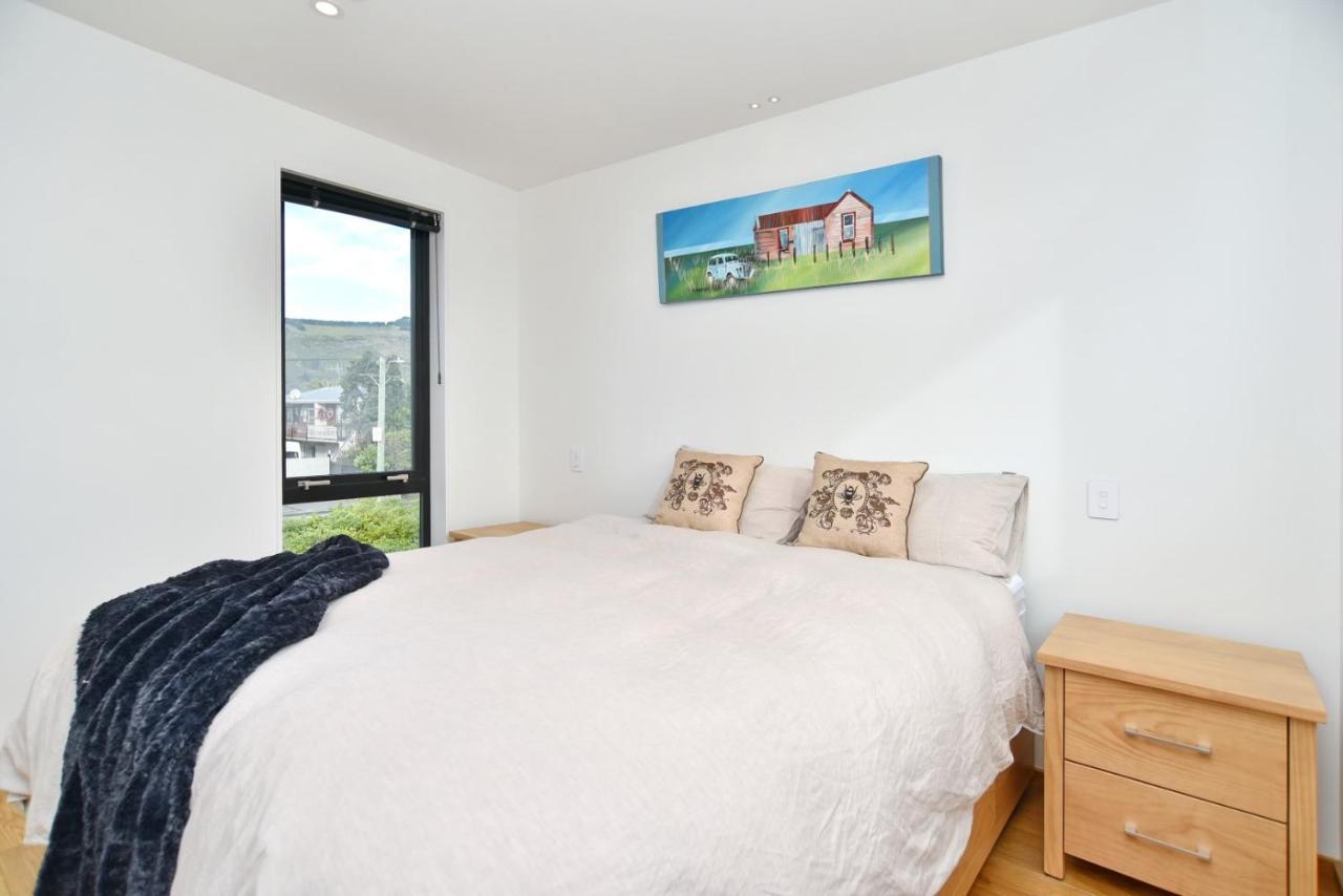 Esplanade Beach House - Holiday home *