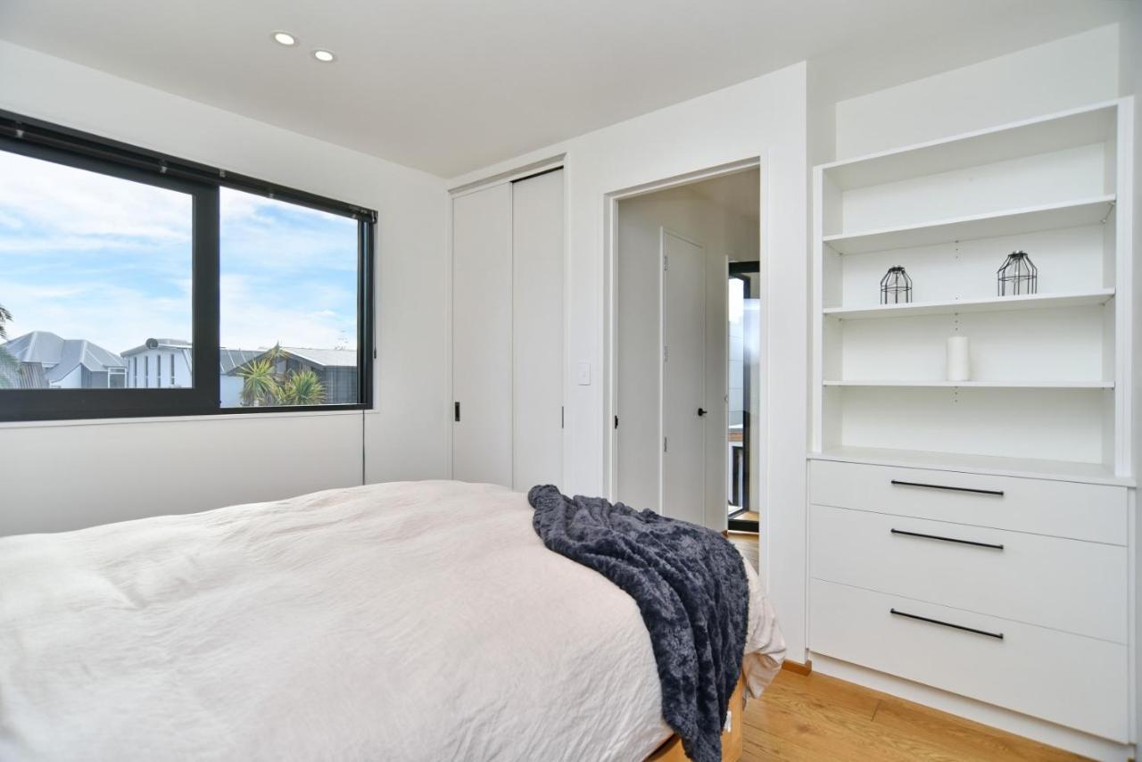 Esplanade Beach House - Holiday home *